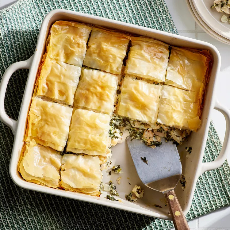 Spanakopita-Inspired Chicken Casserole with White Beans